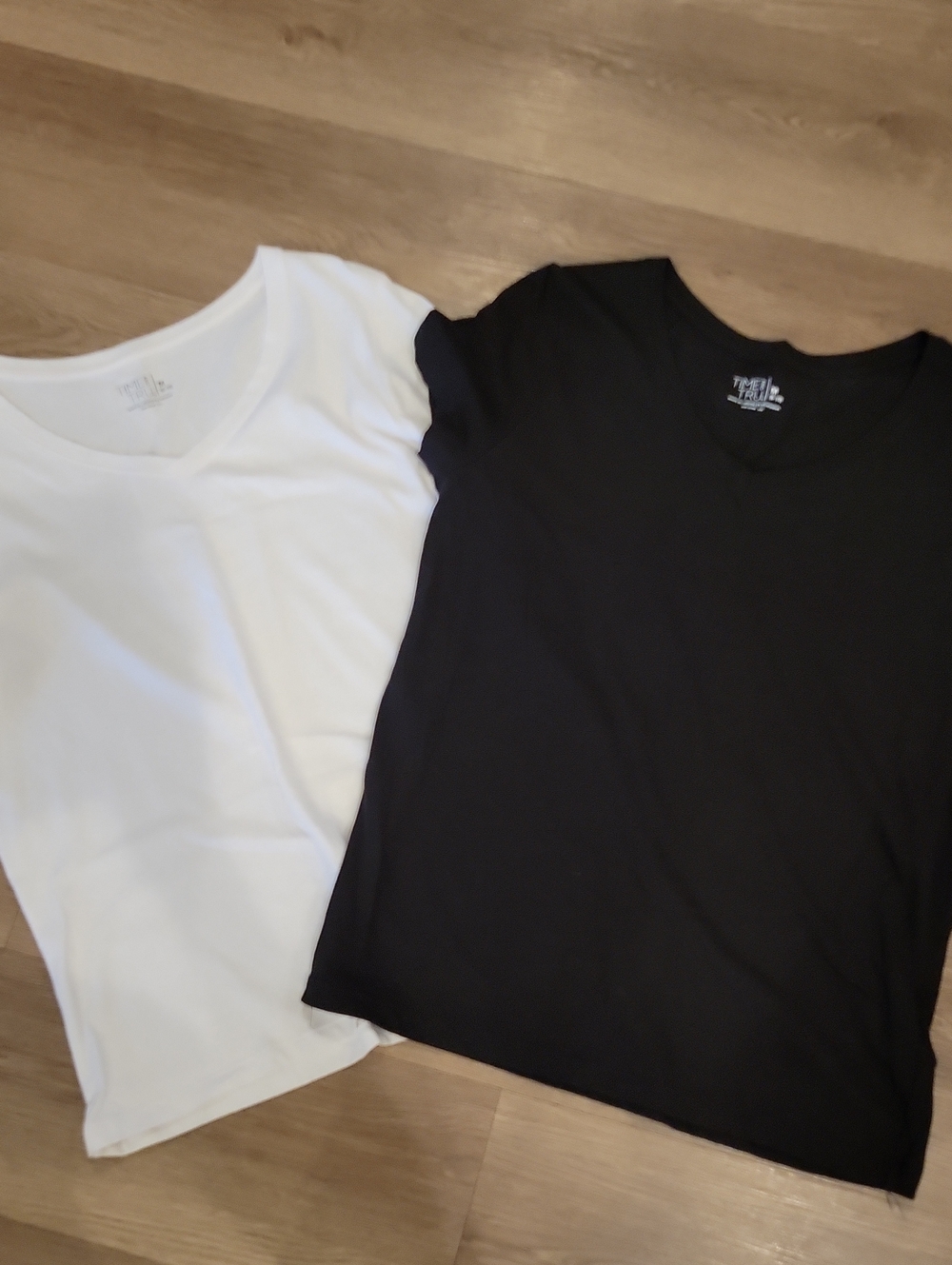 Like New Time & Tru T Shirt Bundle